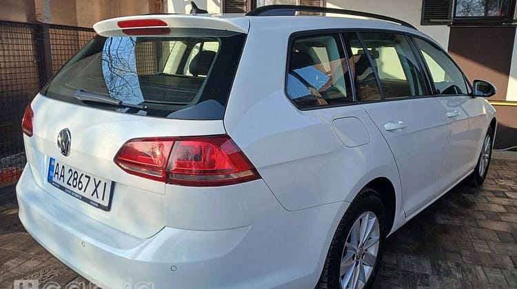 Volkswagen Golf, 2015