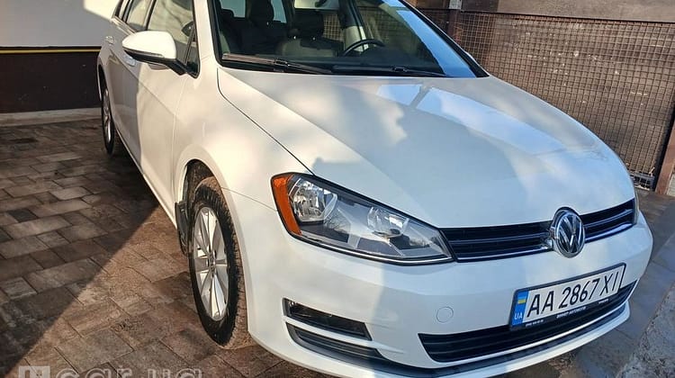 Volkswagen Golf, 2015