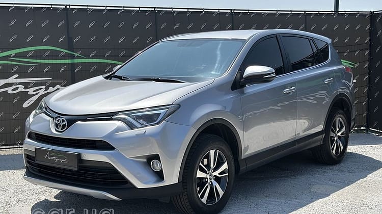 Toyota RAV4, 2017