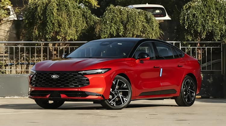 Новий Ford Mondeo дебютує з 27-дюймовим екраном