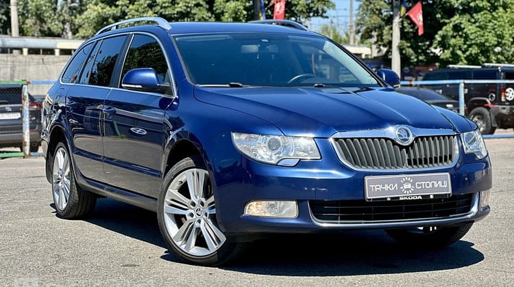 Skoda Superb, 2013