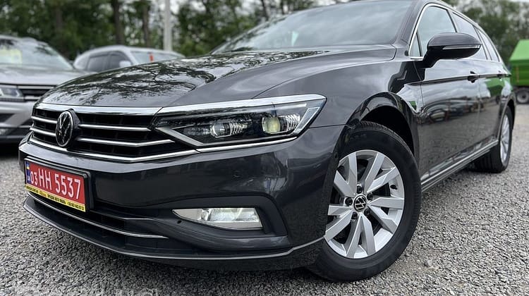 Volkswagen Passat, 2021