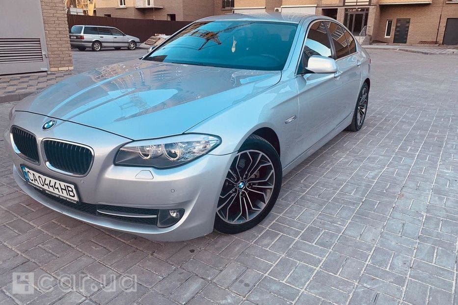 BMW 5 Series 520d, 2011