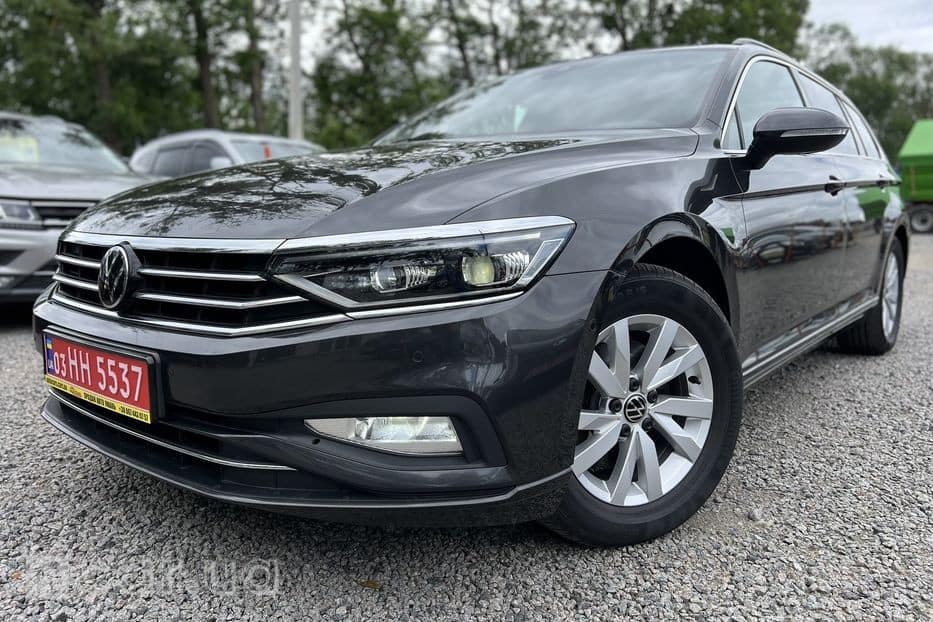 Volkswagen Passat, 2021